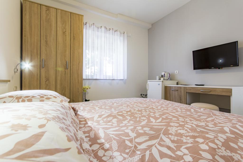 מדולין Rooms Vilena מראה חיצוני תמונה
