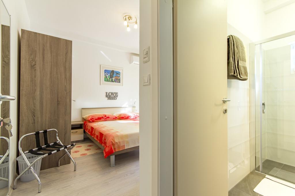 מדולין Rooms Vilena מראה חיצוני תמונה